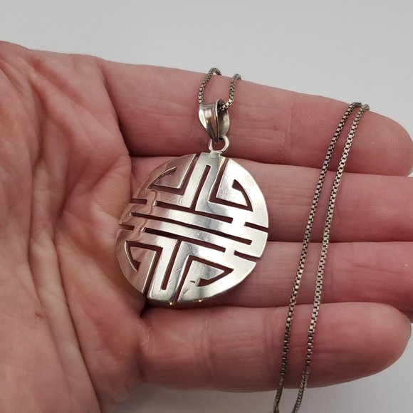 18 Inch 925 Sterling Silver Large Rustic Maze Design Pendant Necklace - Picture 3 of 9